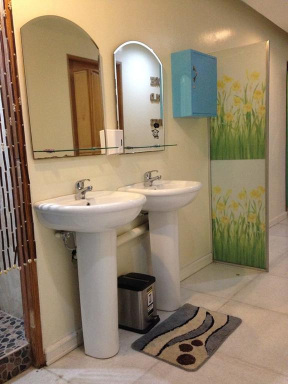 The Good Shepherd Hostel ماكاتي المظهر الخارجي الصورة