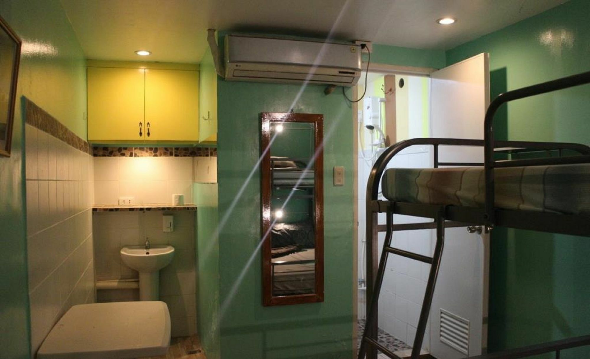 The Good Shepherd Hostel ماكاتي المظهر الخارجي الصورة